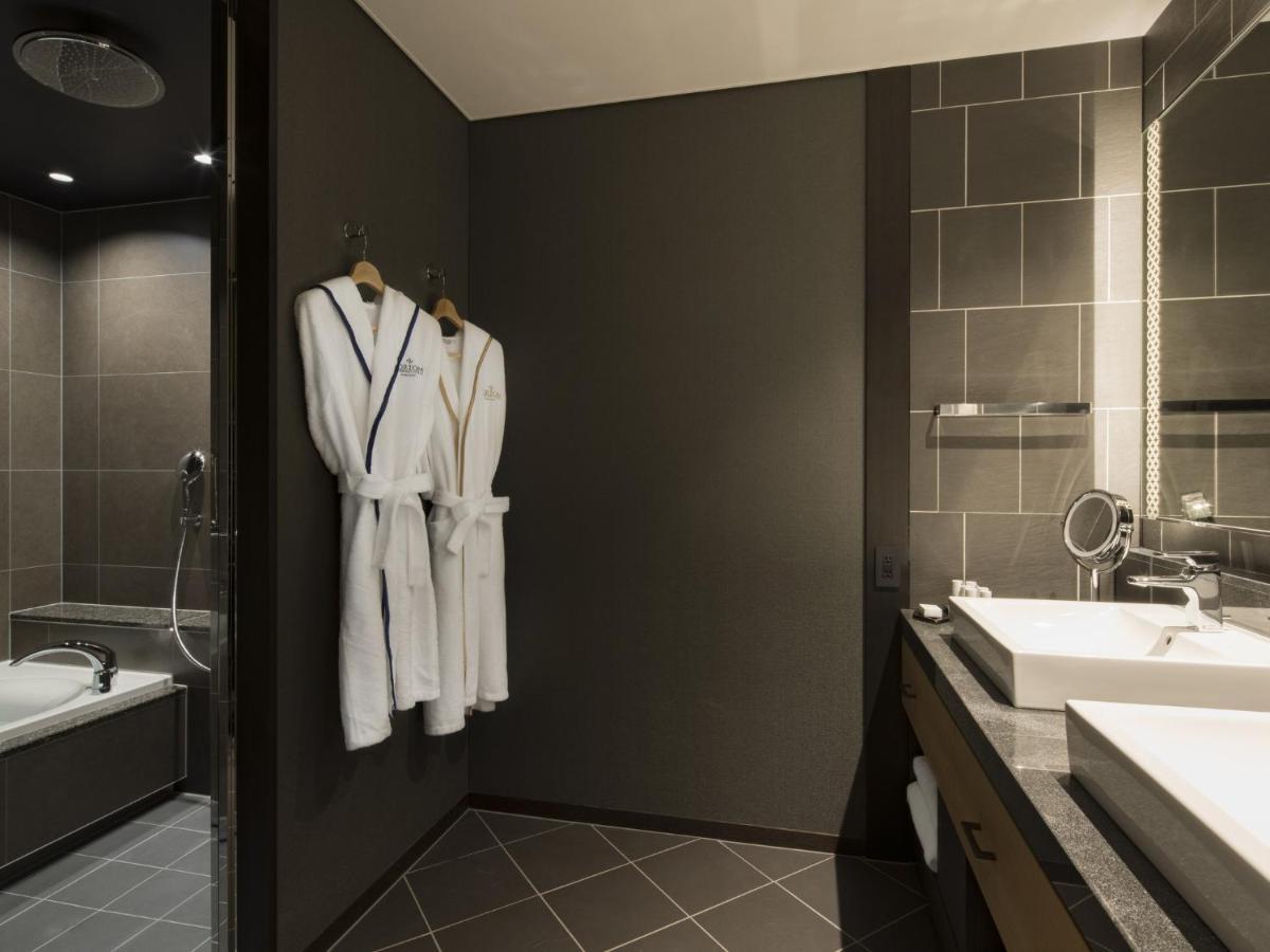 Portom International Hokkaido Hotel Chitose  Bagian luar foto